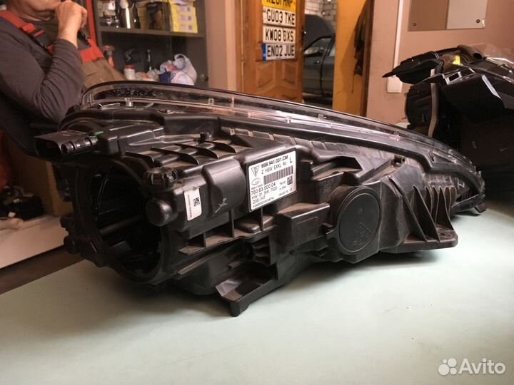 Порше Макан Macan (2014+) Фара Левая Биксенон