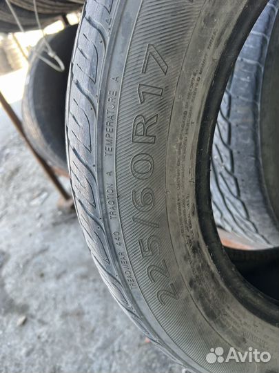 Zeta Azura 225/60 R17