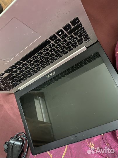 Ноутбук asus