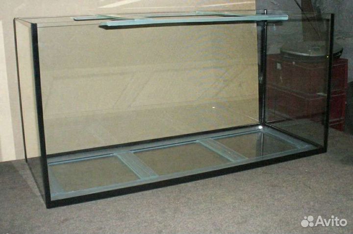 Аквариумы разные