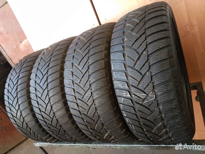 Dunlop Grandtrek WT M3 275/45 R20