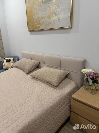 Кровать двухспальная 180*200