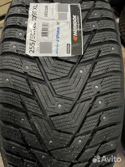 Hankook Winter i'Pike X W429A 255/50 R20 109T