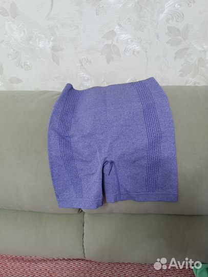 Шорты спортивные женские