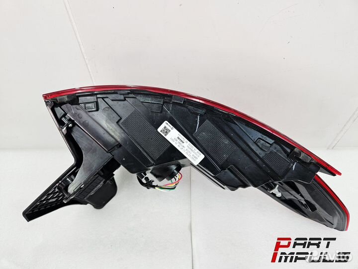 Фонарь правый Haval F7