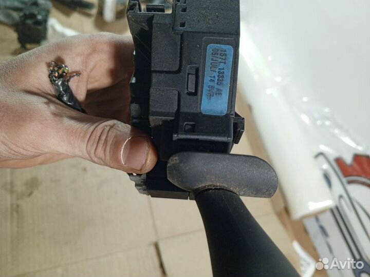 Переключатель подрулевой Ford Mondeo