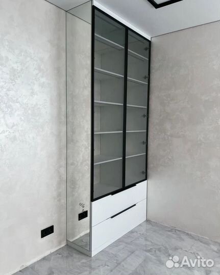 Стенка в гостиную