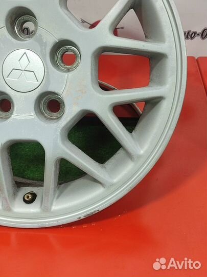 Диски литые Mitsubishi R15 / 5x114.3 J6.0 46ET