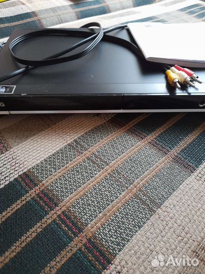 Видео-проигрыватель LG DVX480/dvx484k