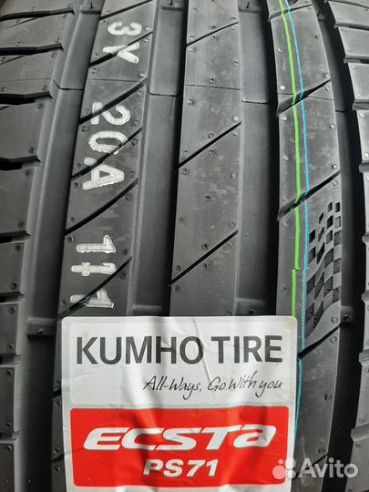 Kumho Ecsta PS71 245/45 R18 100Y