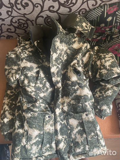 Костюм зимний в камуфляже комплект