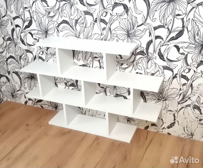 Полка белая новая (не икеа )