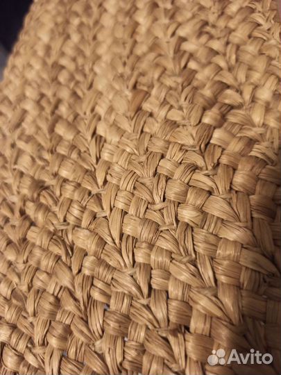 Шляпа женская соломенная