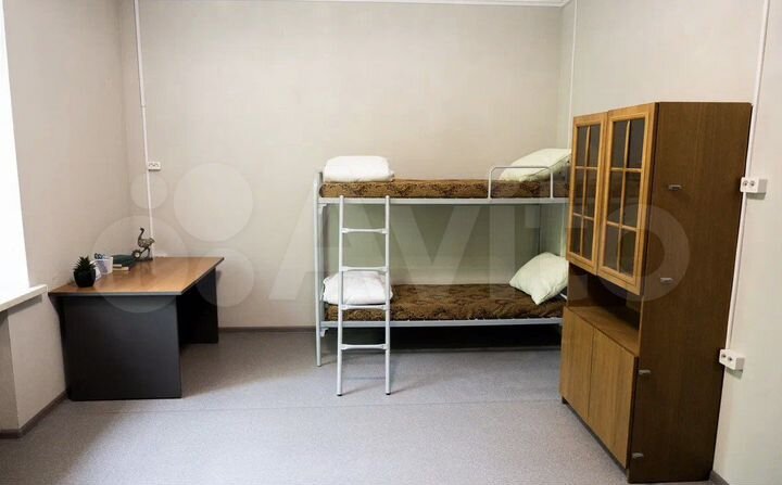 Комната 16 м² в 3-к., 1/2 эт.