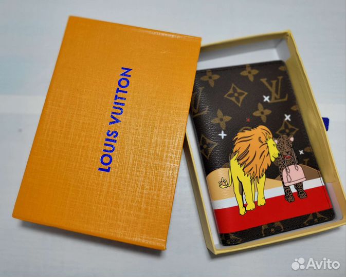 Louis Vuitton обложка для паспорта