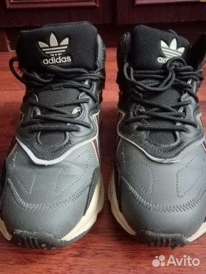 Мужские зимние кроссовки 42 размер б/у