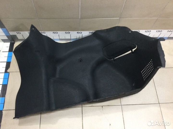 Обшивка багажника правая левая Hyundai Solaris