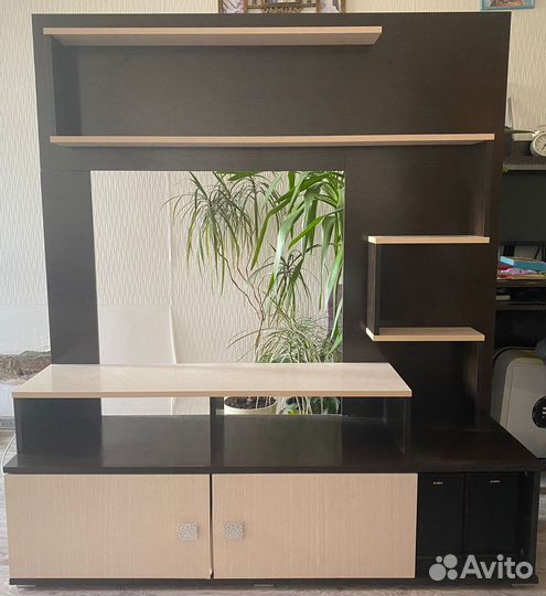 Тумба под телевизор