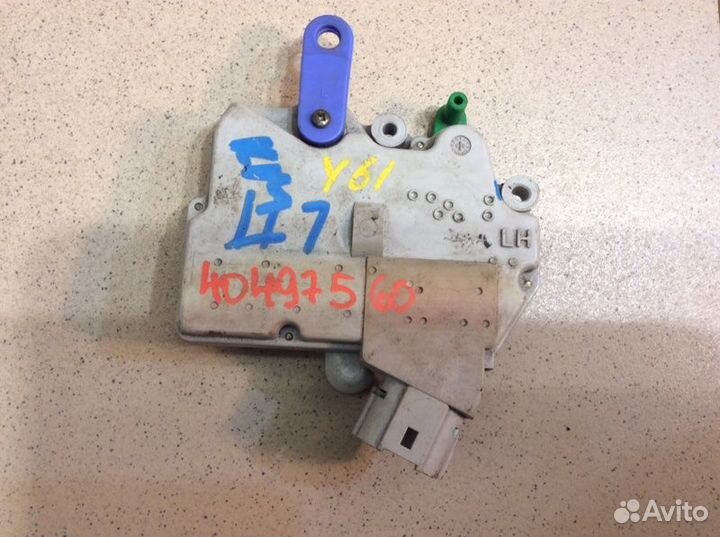 Активатор замка двери передний левый Nissan Patrol