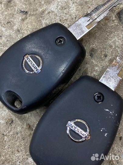 Комплект замков Nissan Almera G15