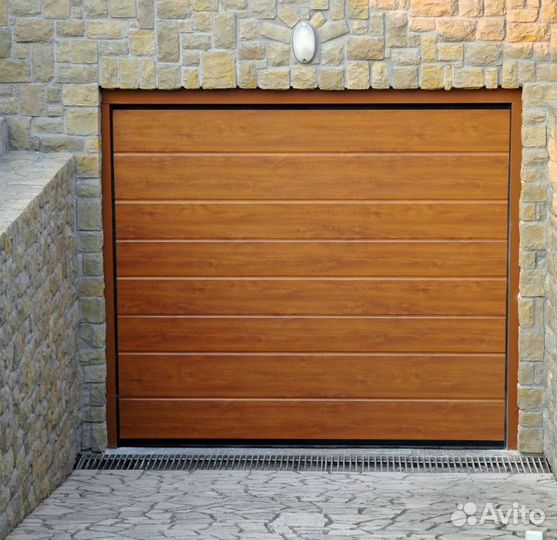 Секционные ворота Doorhan