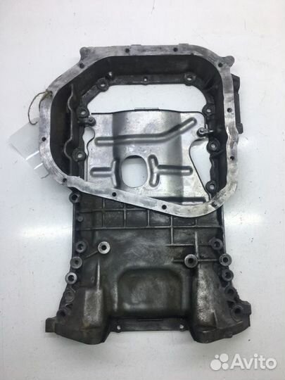 Поддон Toyota Harrier MCU10W 1mzfe