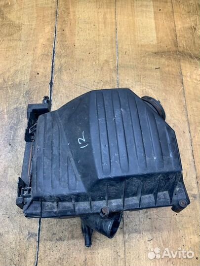 Корпус воздушного фильтра Opel Corsa C Z12XEP 2005