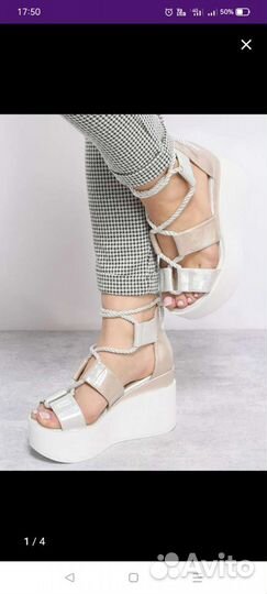 Сандалии новые