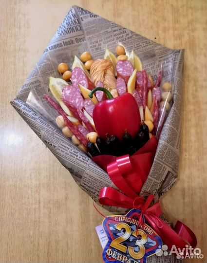 Колбасный подарок