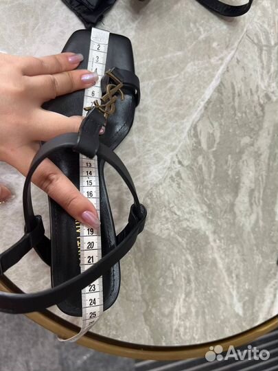 Босоножки оригинал 38 saint laurent на каблуке