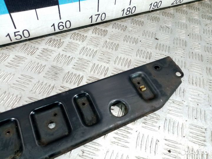 Б/У Балка подрадиаторная Ford#003