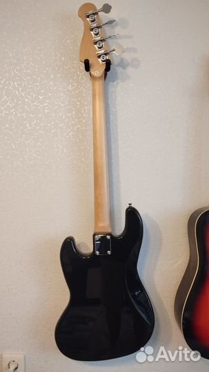 Бас гитара rockdale JazzBass