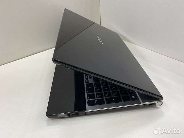 Ноутбук Acer. V3-551G-84506G50Makk