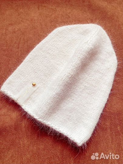 Шапка вязанная на весну