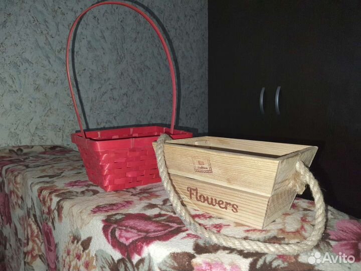 Корзина плетеная для подарков