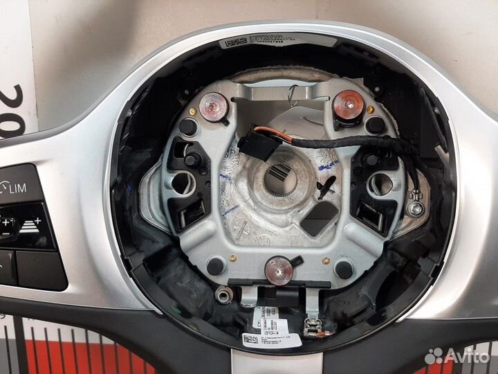 Руль BMW X3 (G01/G08) 2018 32308094541
