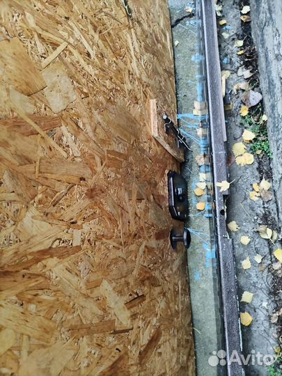 Дверь входная металлическая