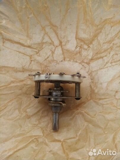 Переключатель галетный поворотный