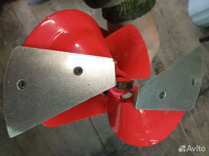 Ледобур под шуруповерт 150