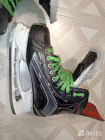 Хоккейные коньки bauer vapor x800