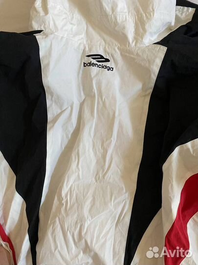 Ветровка balenciaga
