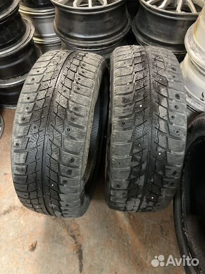 Landsail Ice Star IS33 215/55 R17