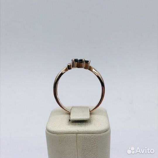 Золотое кольцо с сапфирами и бриллиантом, СССР