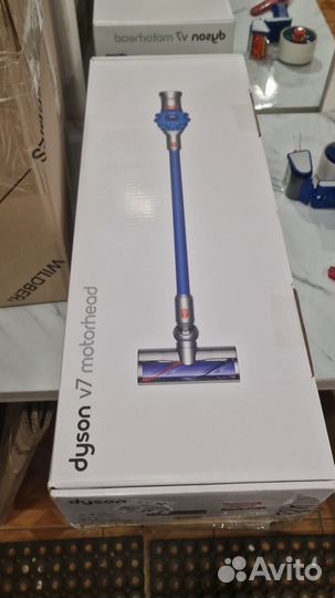 Пылесос Dyson v7 motorhead