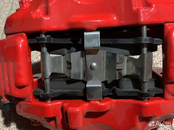 Суппорта brembo 4 поршня