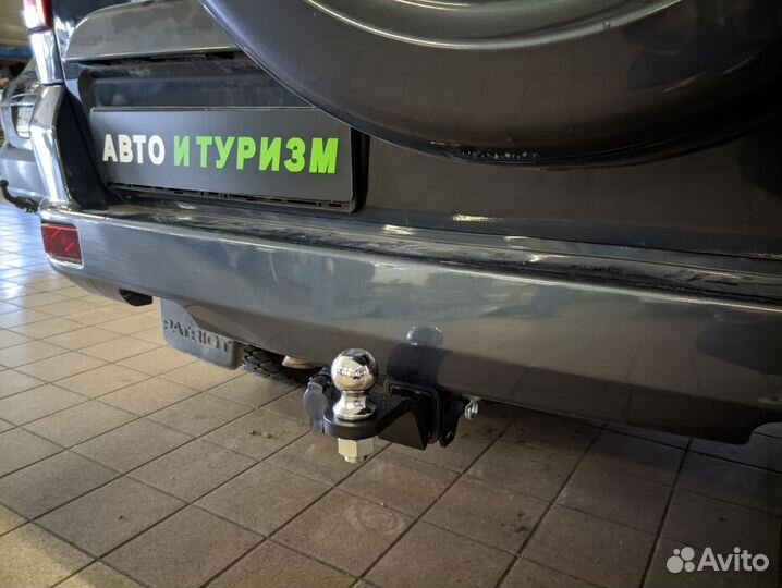 Фаркоп UAZ Patriot c 2014 - съемный квадрат