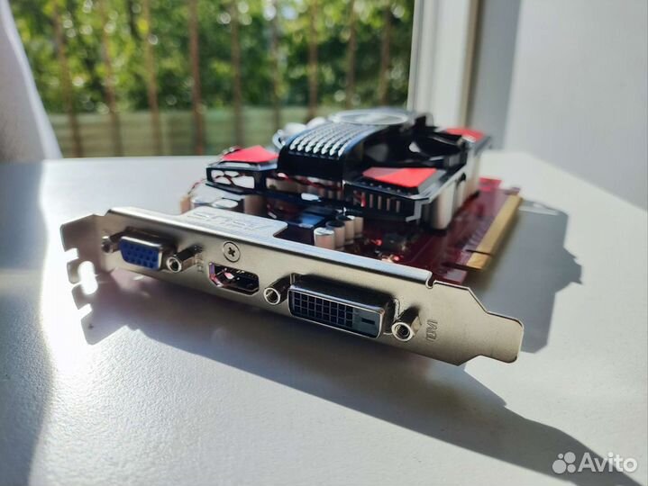 Видеокарта Asus AMD Radeon R7 250 R7250-1GD5