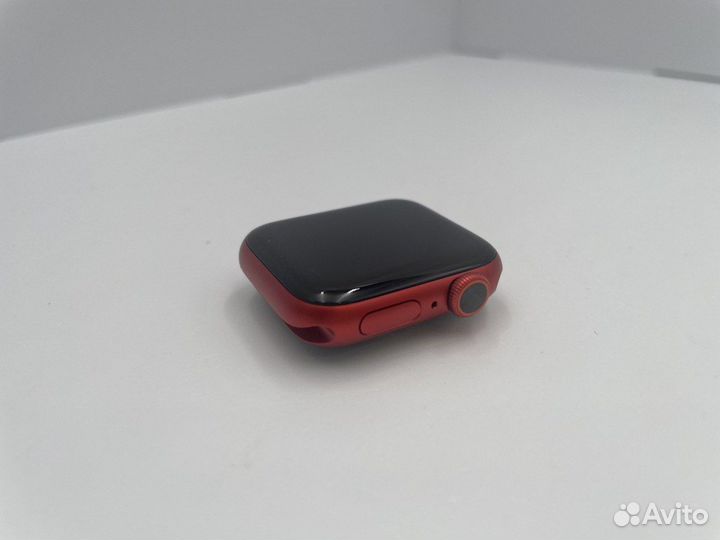 Смарт часы Apple Watch S6 40mm product(RED) Alum/p
