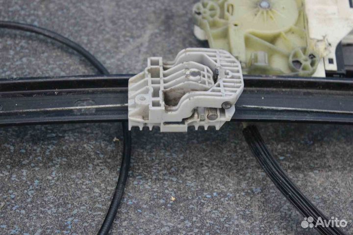 Стеклоподъемник Audi Q7 (Ауди Ку7) 4L 4L0959801B