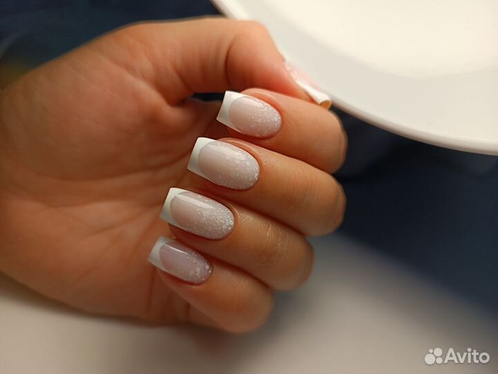 Маникюр с покрытием